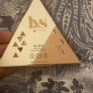 L.ys beauty bronzer no limits